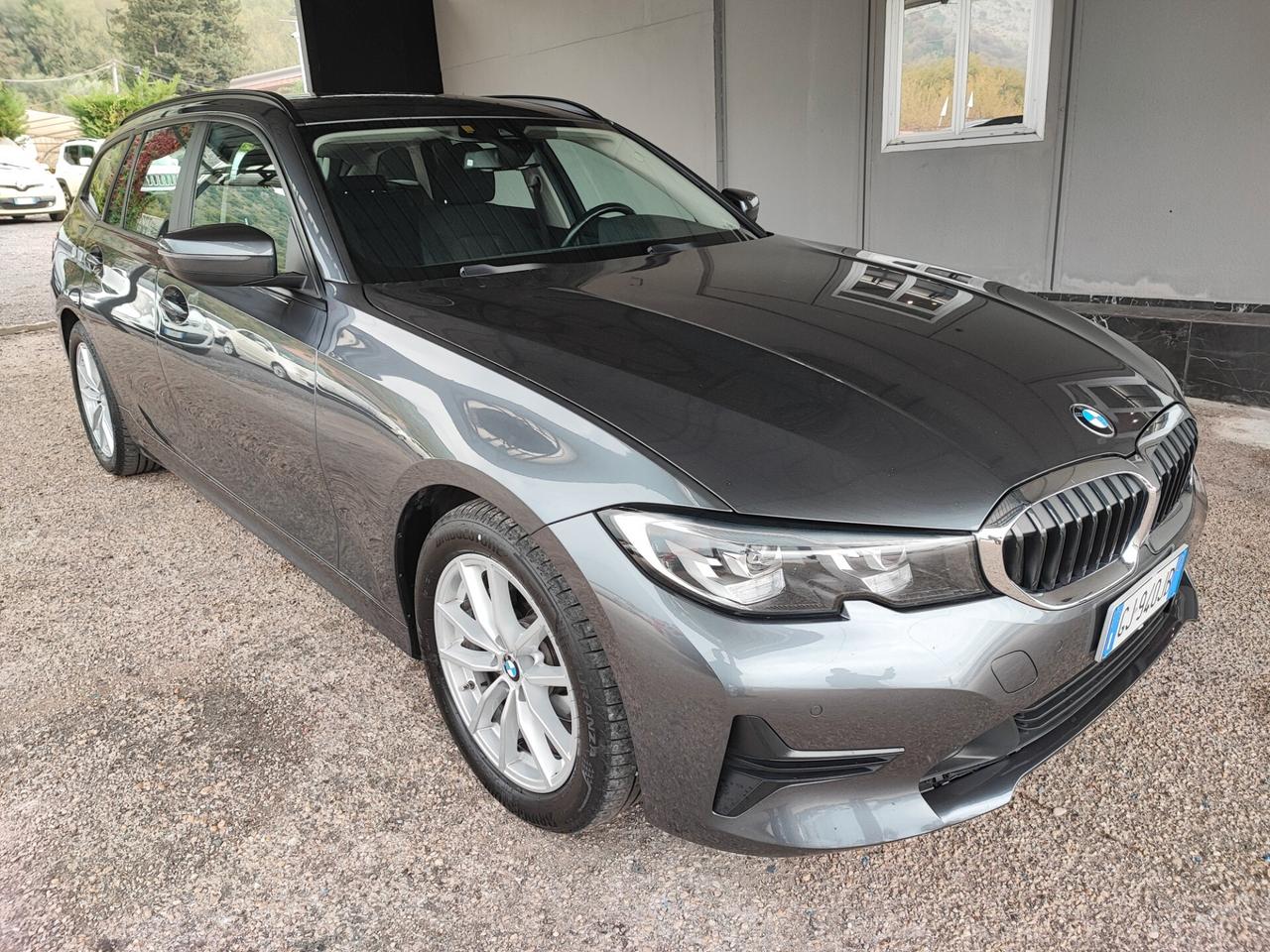 Bmw 318d Touring Business Advantage