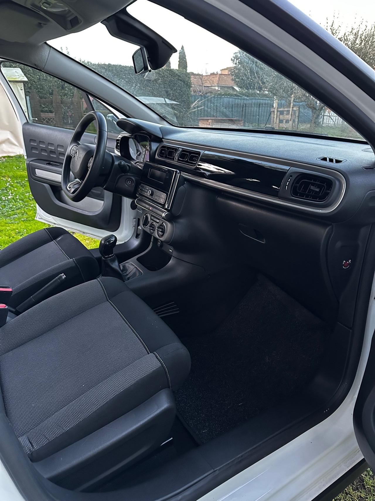 Citroen C3 PureTech 82 S&S Shine