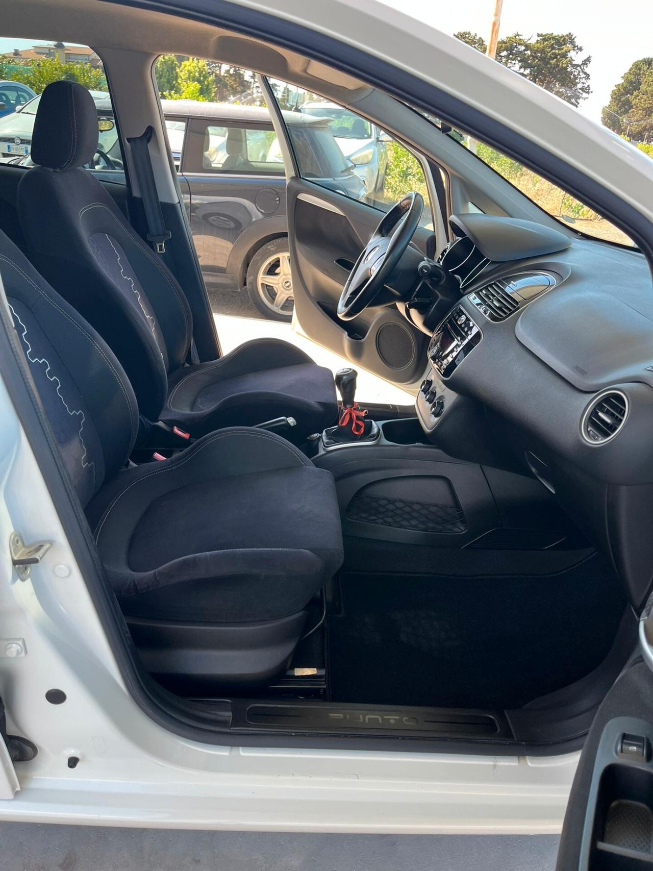 Fiat Punto 1.3 MJT II S&S 95 CV 5 porte Street