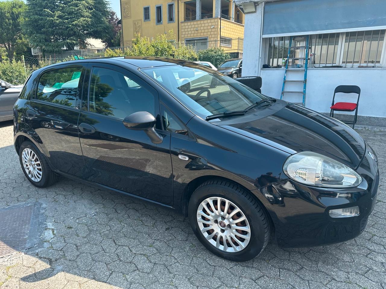 Fiat Punto 1.3 MJT II 75 CV 5 porte Street*EURO5*NEOPATENTATI
