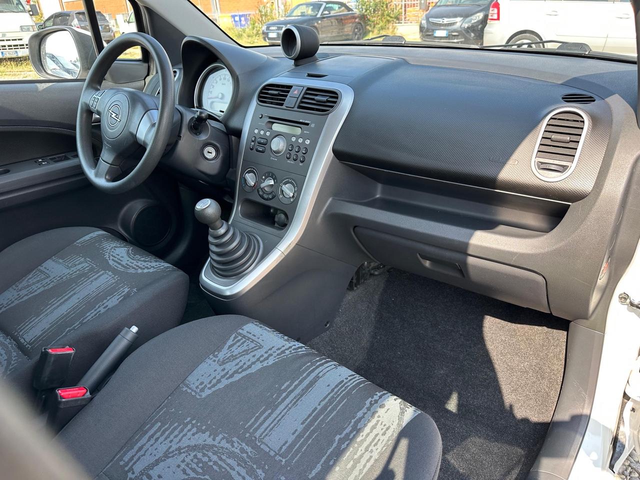 Opel Agila 1.2 16V 94CV Start&Stop Enjoy