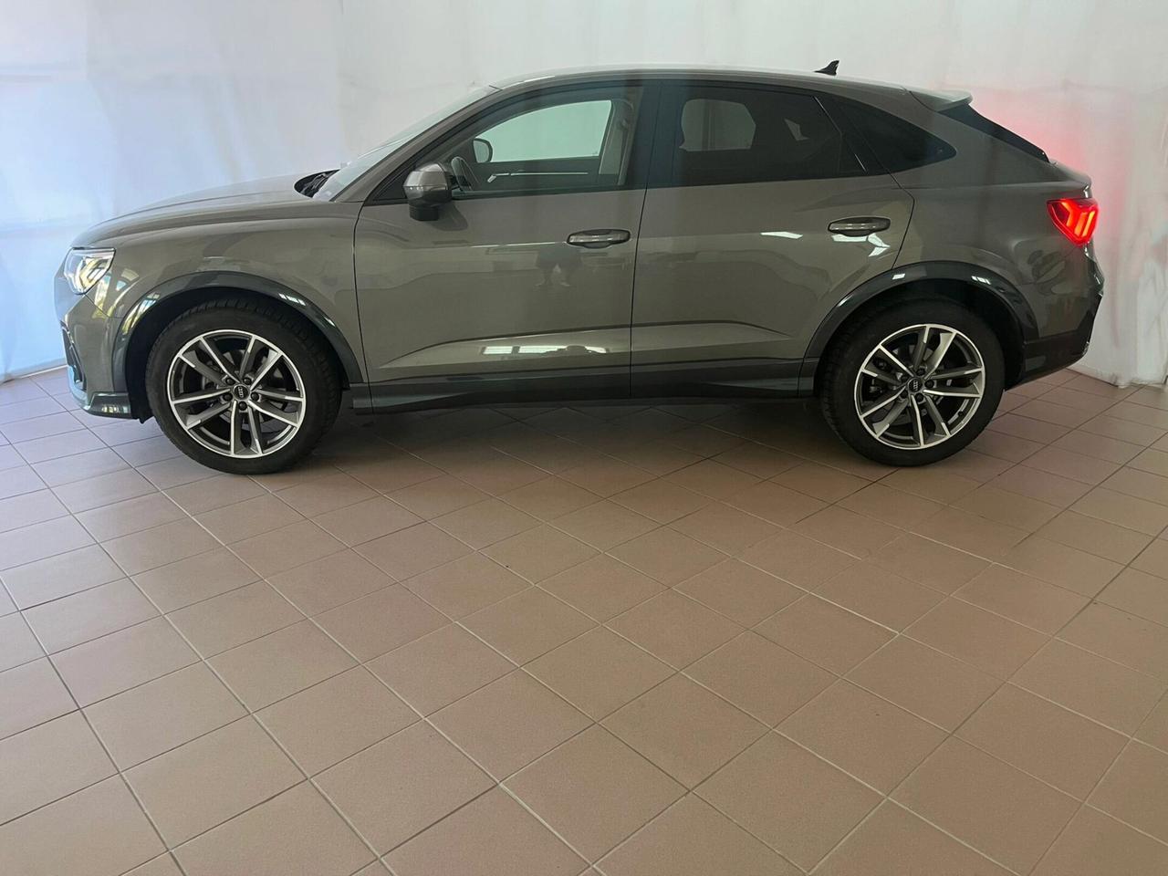 Audi Q3 SPB 35 TDI S tronic Business Plus