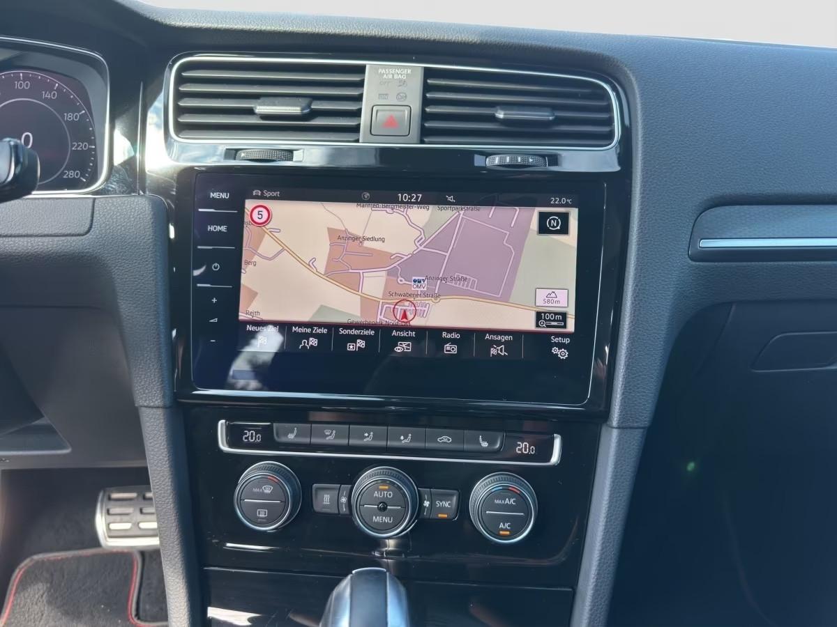 Volkswagen Golf GTI 2.0 TSI BlackStyle