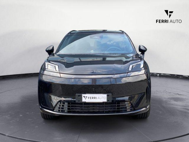 LYNK & CO 08 PHEV More