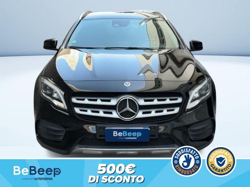 Mercedes-Benz GLA 180 PREMIUM AUTO