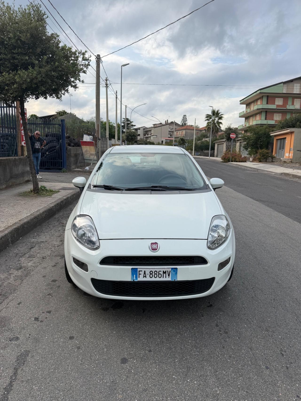 Fiat Punto 1.3 MJT II 75 CV 5 porte Street