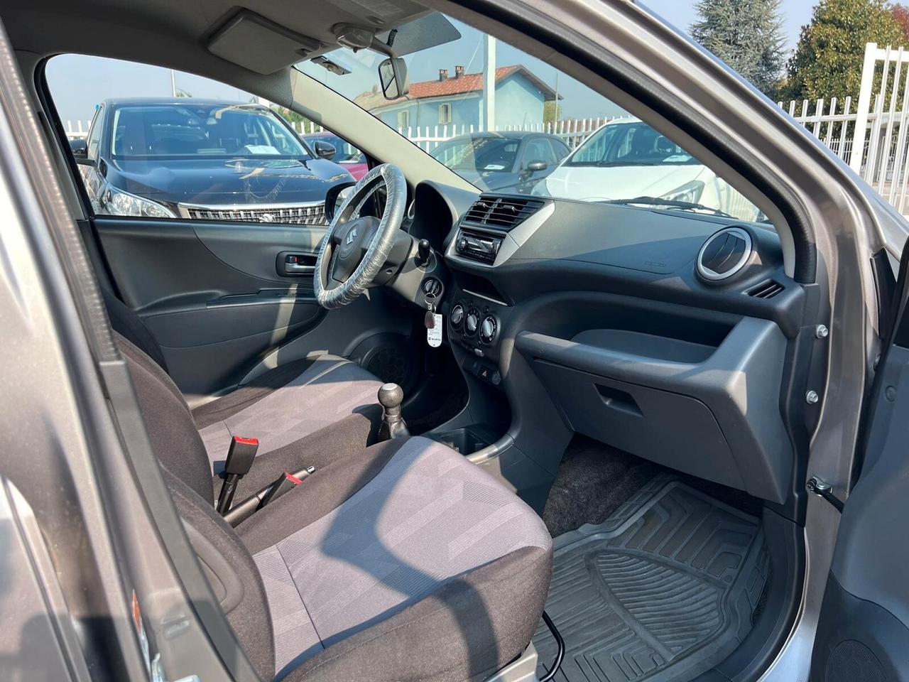 Suzuki Alto 1.0 VVT GLX