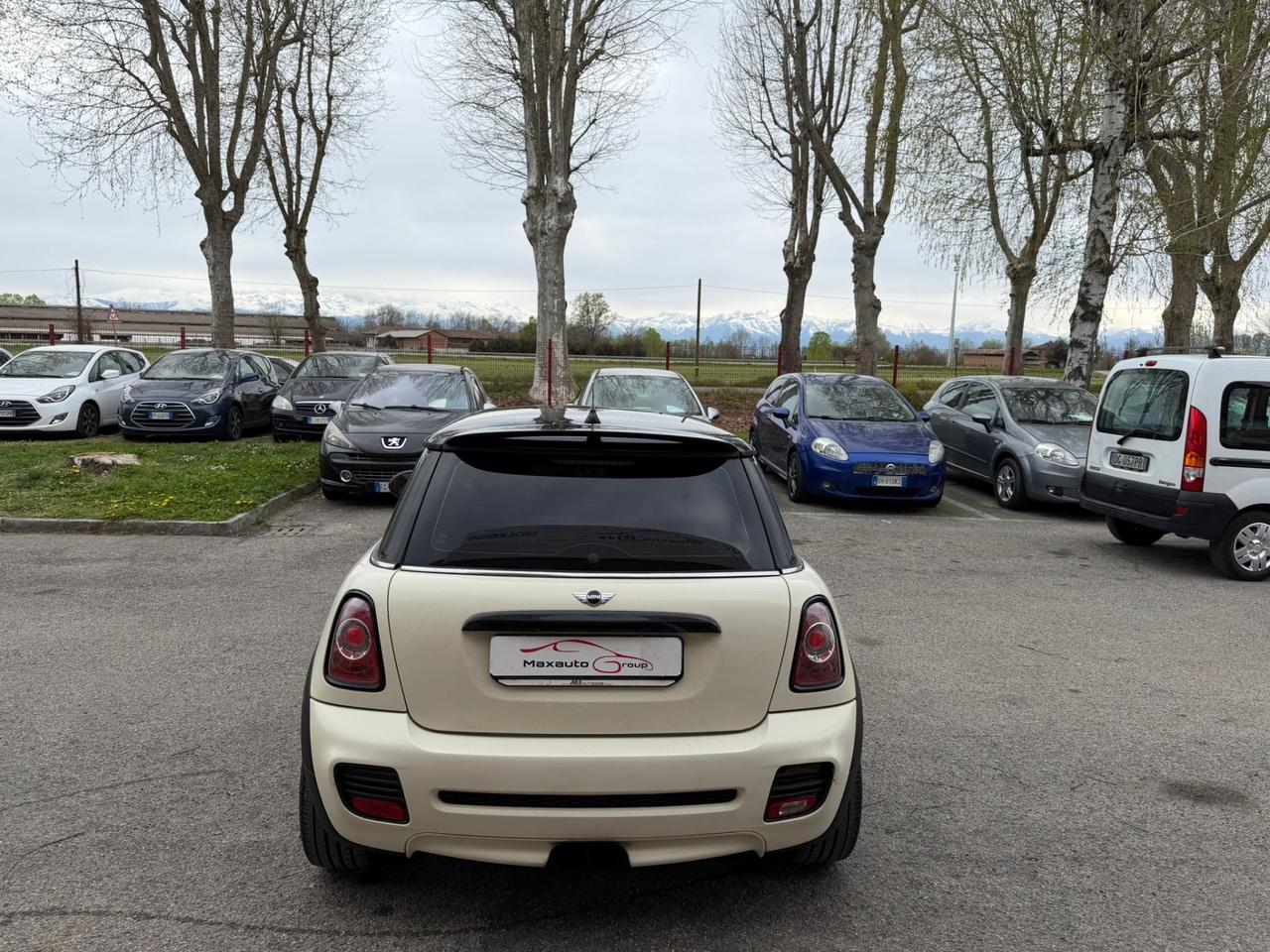 Mini Cooper S Coupe 1.6 John Works Coupé