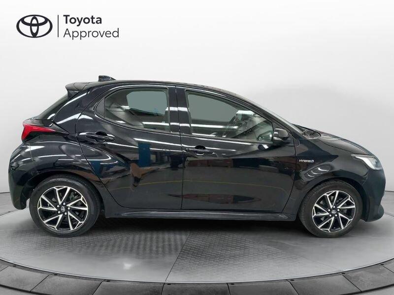 Toyota Yaris 4ª serie 1.5 Hybrid 5 porte Trend