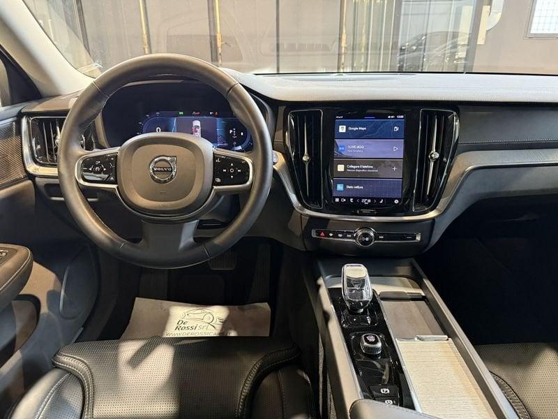 Volvo V60 Cross Country B4 D AWD autom. ULTIMATE