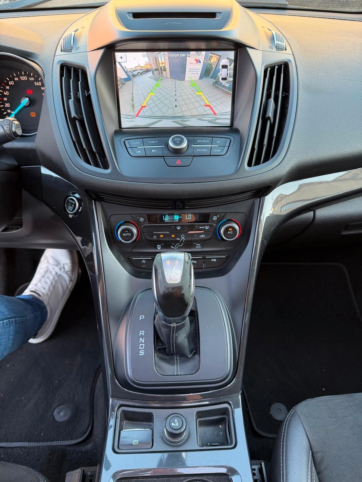 Ford Kuga 2.0 TDCI 150 CV S&S 4WD Powershift ST-Line