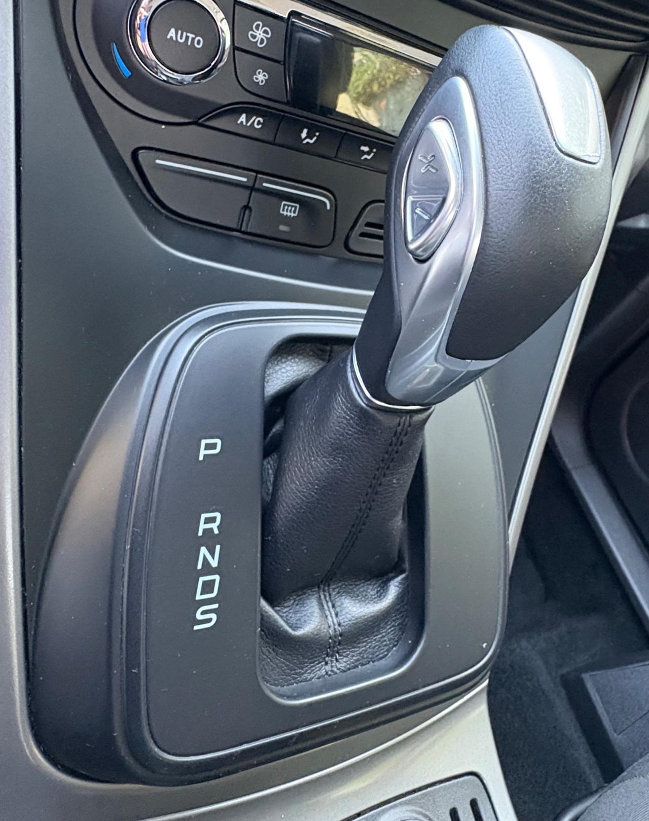 Ford Kuga 2.0 TDCI 140 CV 4WD Powershift