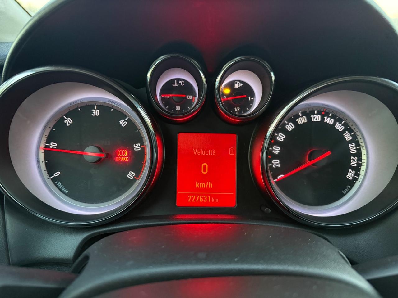 Opel Astra 1.7 CDTI 110CV Sports Tourer Cosmo