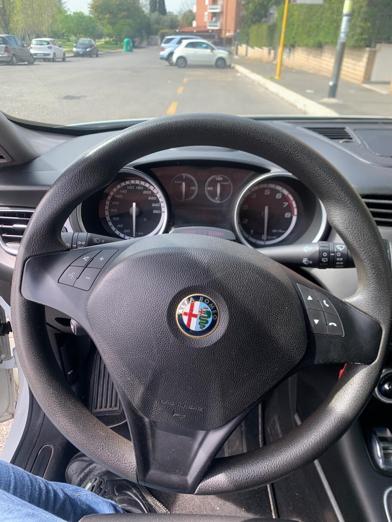 Alfa Romeo Giulietta 1.4 Turbo 105 CV GPL Unipro neopat