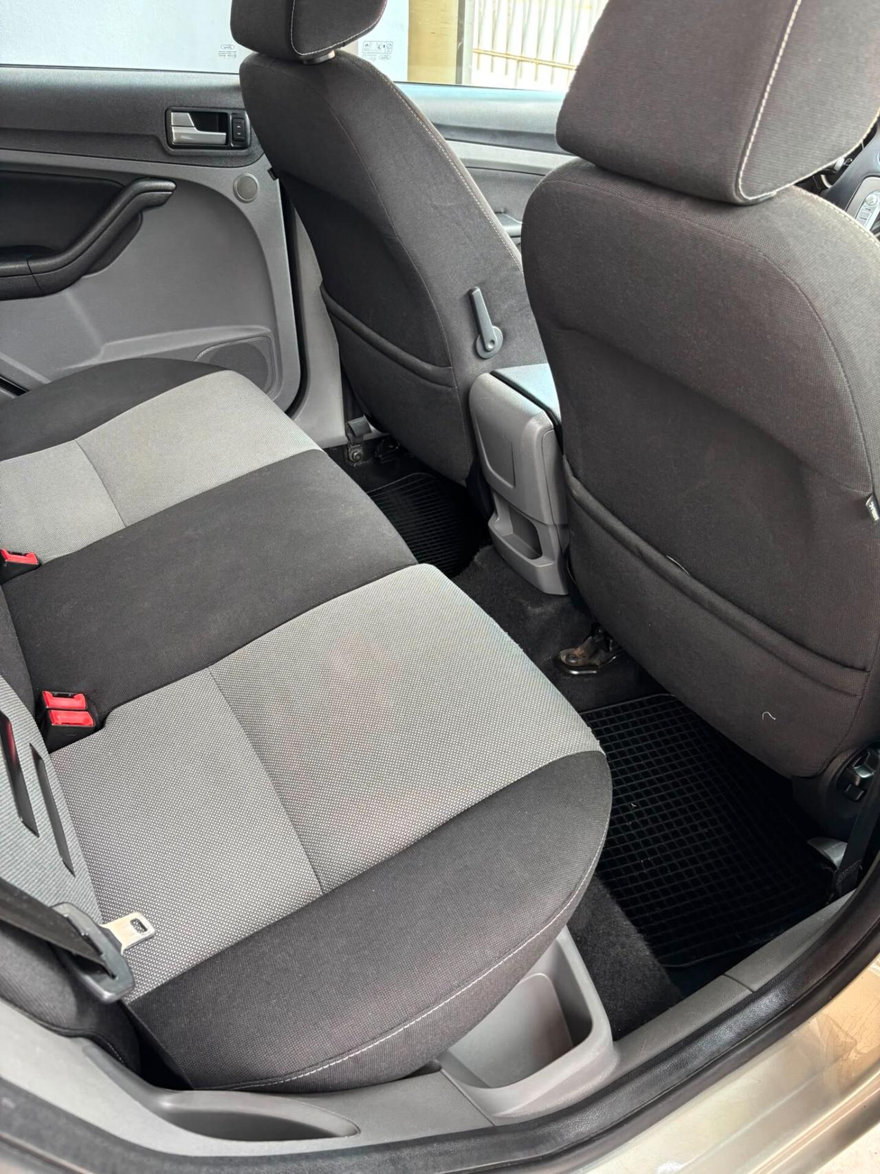 Ford Focus 1.6 GPL