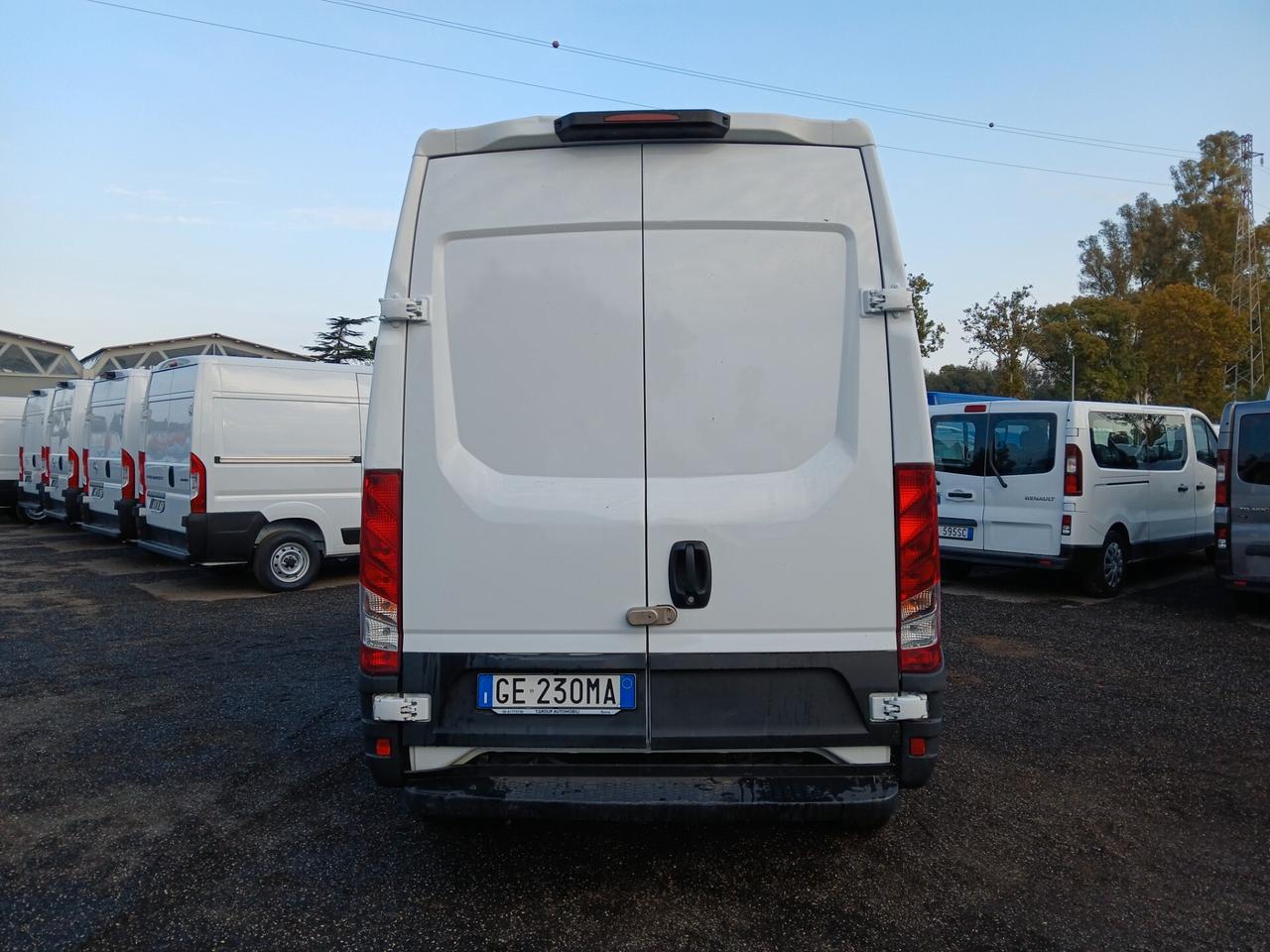 Iveco Daily 35S12V 2.3 HPT PC-TM Furgone