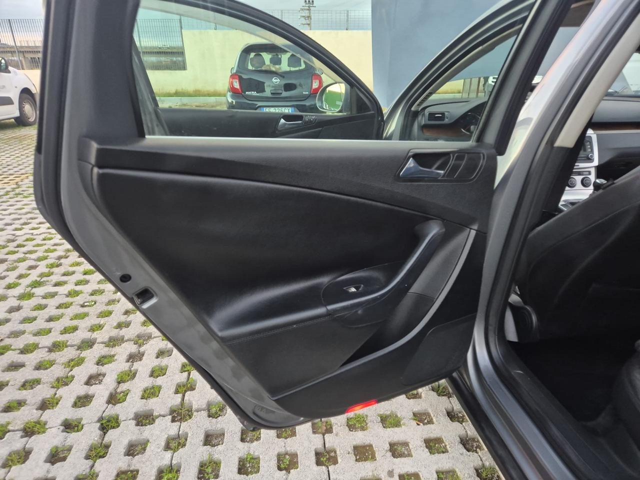 Volkswagen Passat 2.0 16V TDI Var. Highline