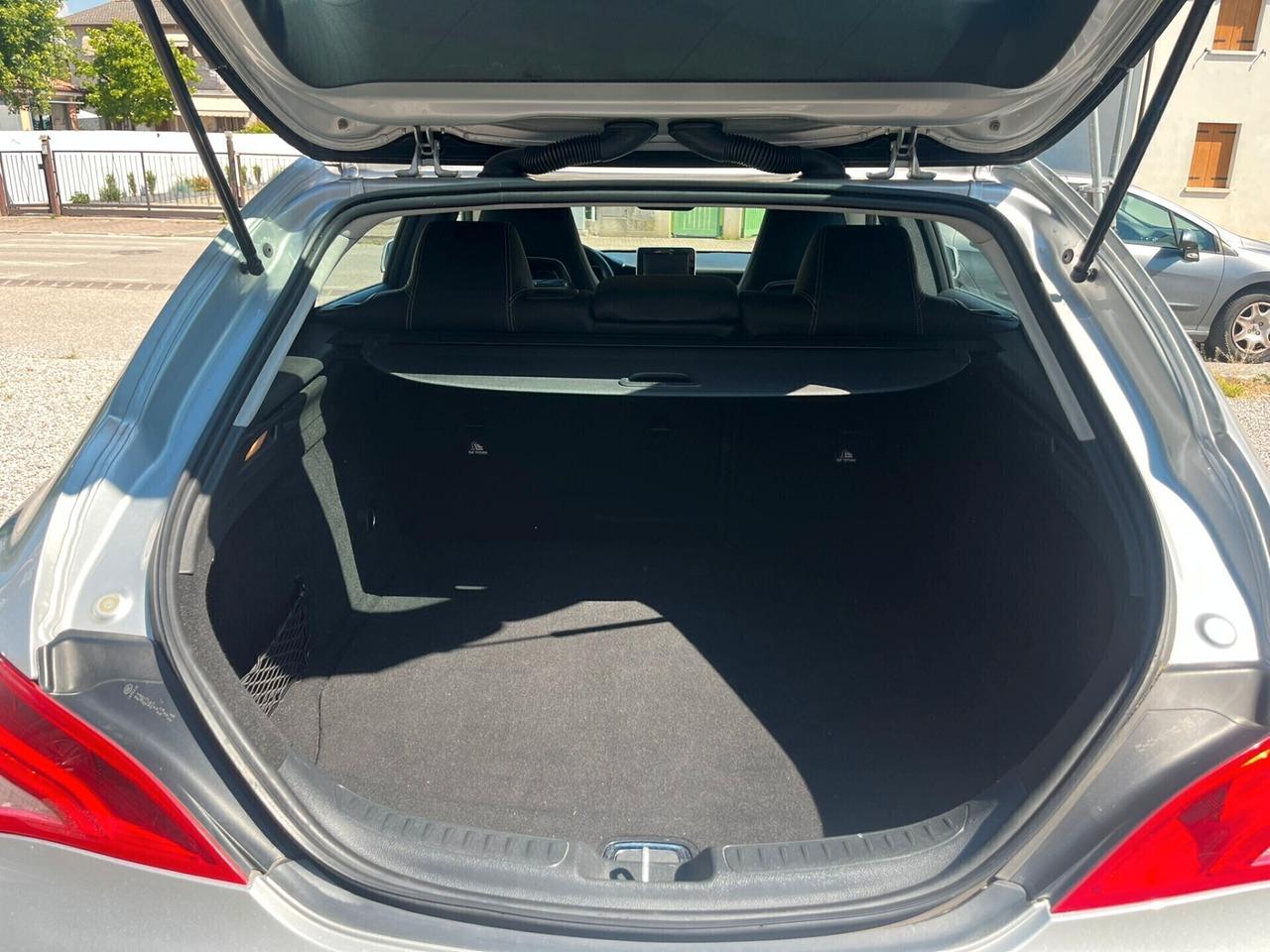 Mercedes-benz CLA 180 d S.W. Automatic Premium