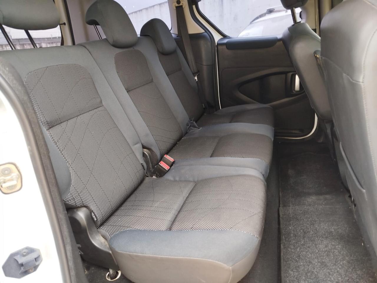 AUTOCARRO COMPRESO IVA