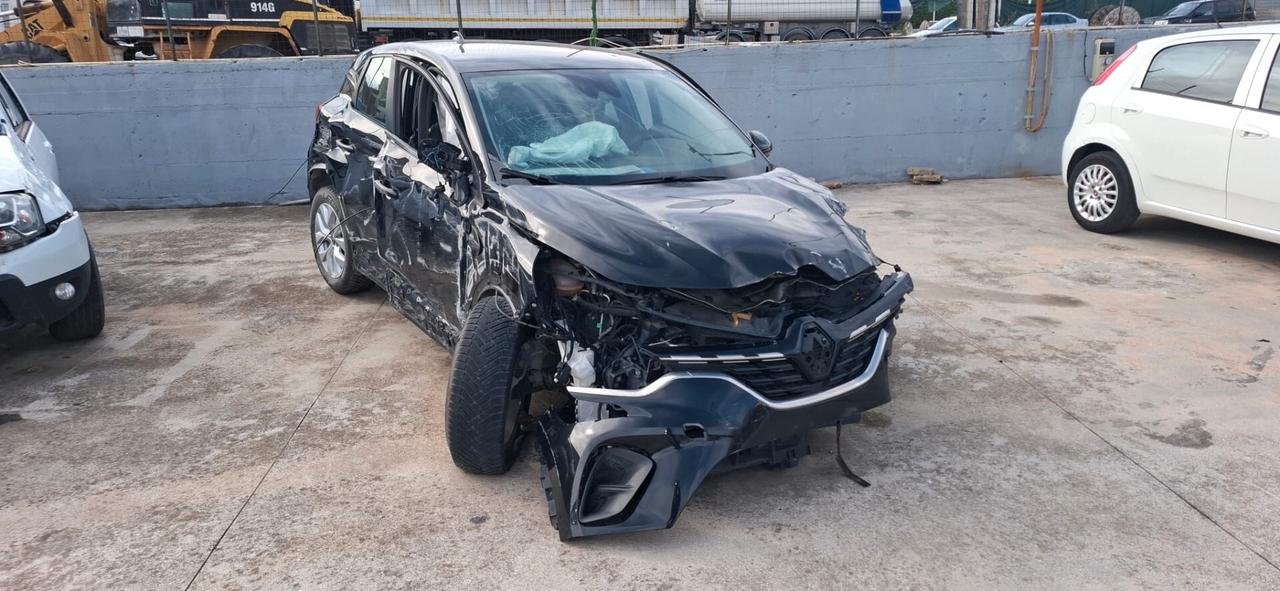 2020 Renault Captur Blue dCi 115 CV Intens