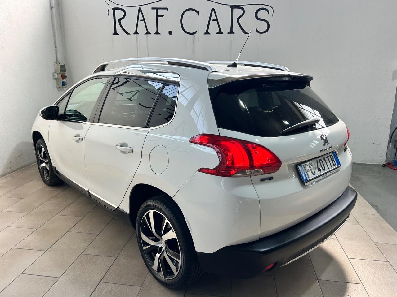 Peugeot 2008 BlueHDi 100 GT Line