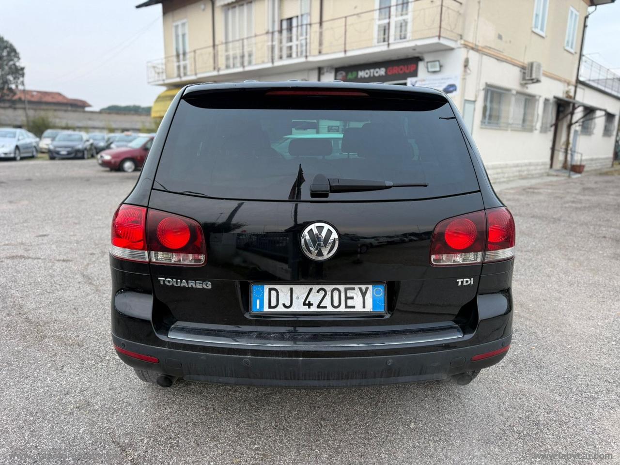 VOLKSWAGEN Touareg 2.5 R5 TDI DPF tiptronic Exclusive