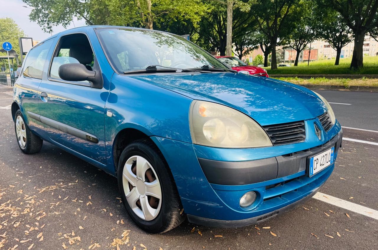 Renault Clio 1.2 cat 3 porte Confort Authentique