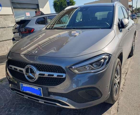 Mercedes-Benz GLA 200 D 150 CV AUTOMATICA SPORT UFFICIALE