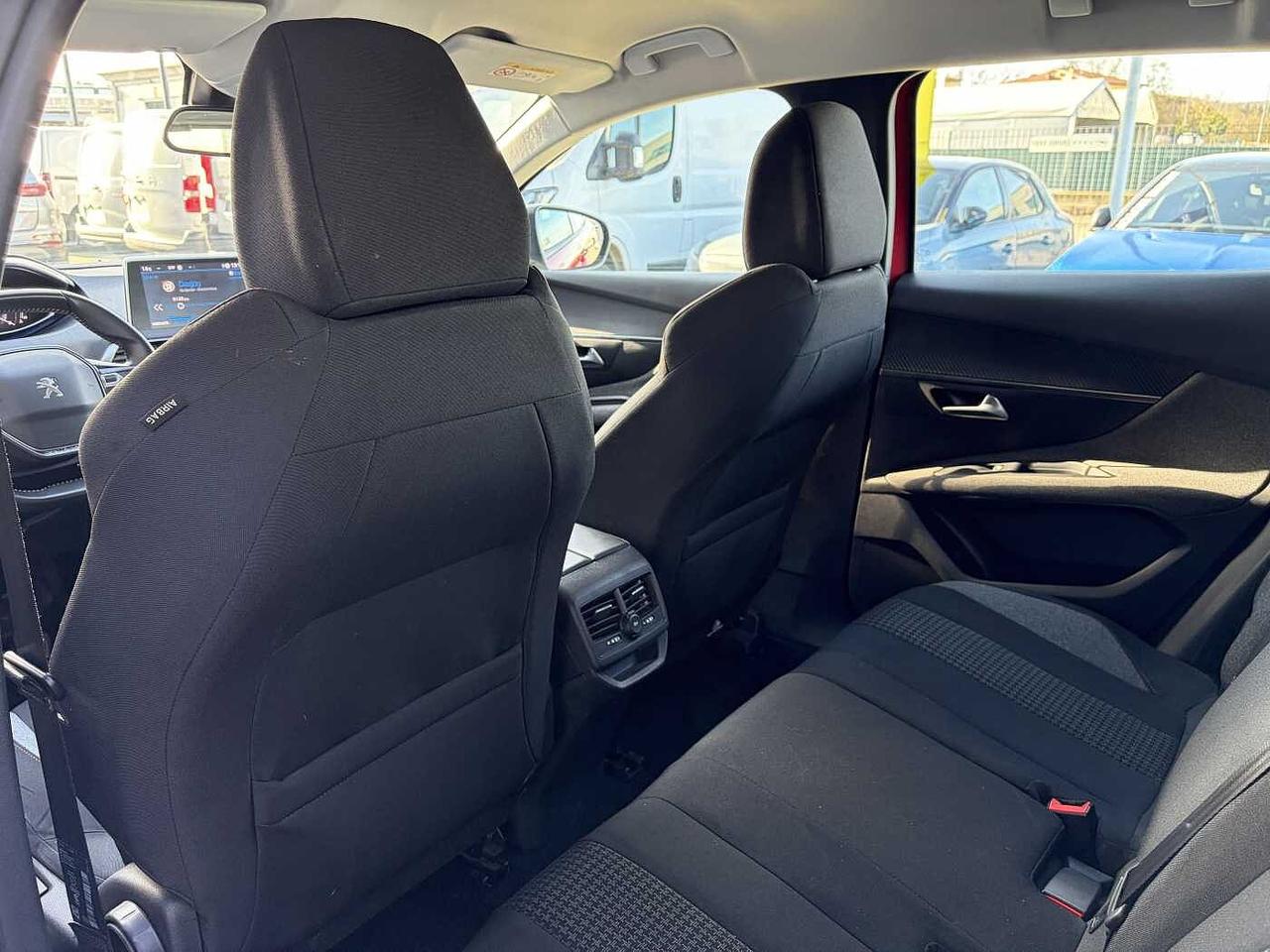 Peugeot 3008 1.5 BlueHDi 130 CV ACtive Pack
