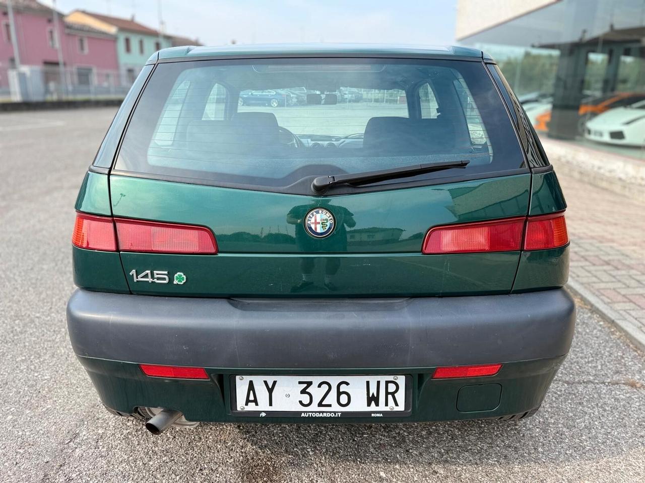 Alfa Romeo 145 2.0i 16V Twin Spark Quadrifoglio