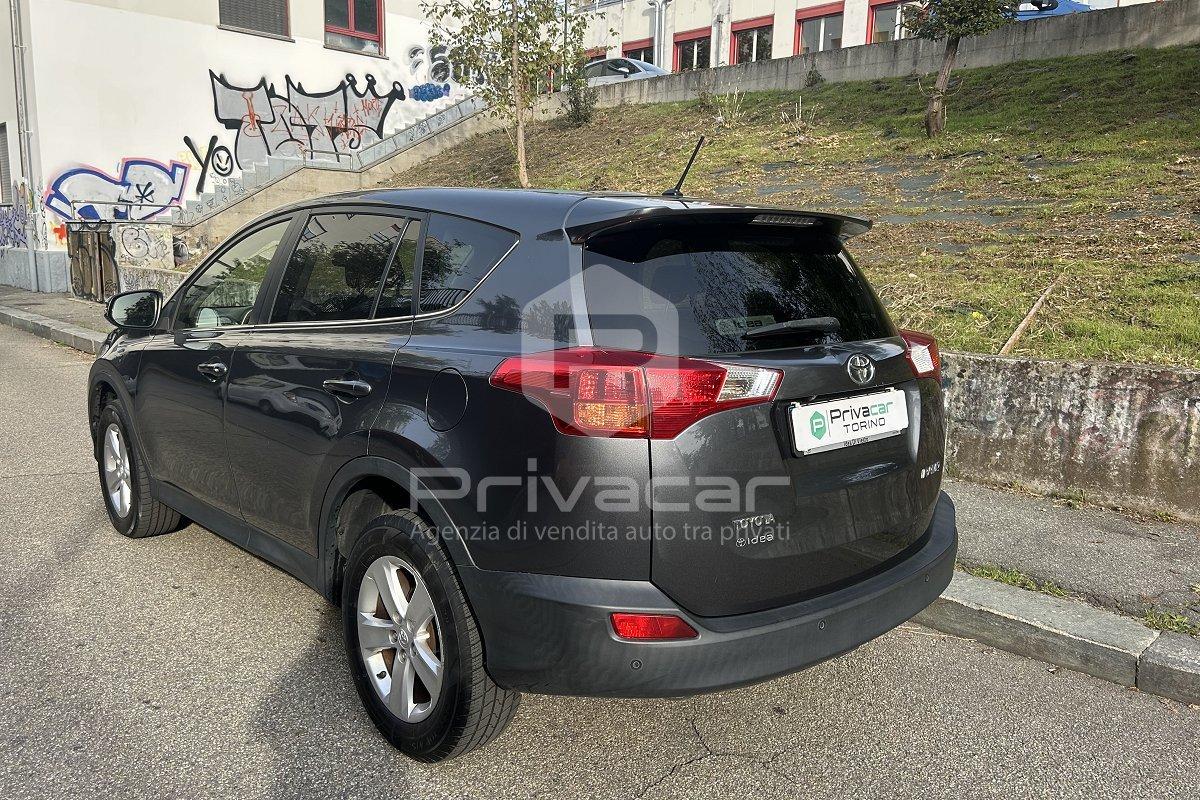 TOYOTA RAV4 2.0 D-4D 2WD Active