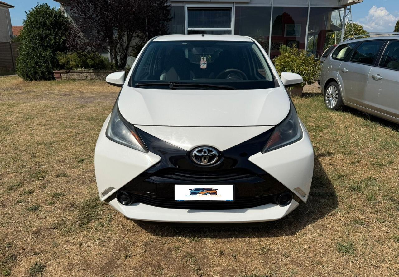 Toyota Aygo 69CV 5 porte MOTORE A CATENA