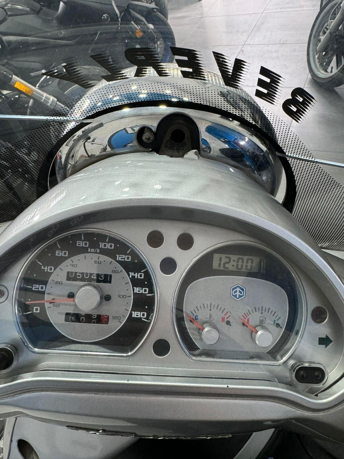 Piaggio beverly 250