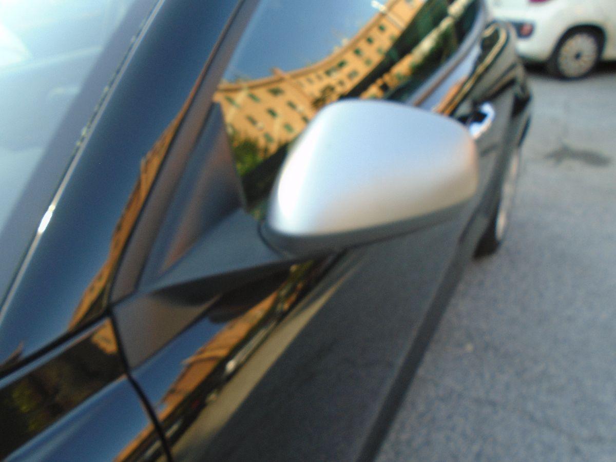 ALFA ROMEO MiTo'12 1.3 jtdm-2 BlackLine Collection 95cv