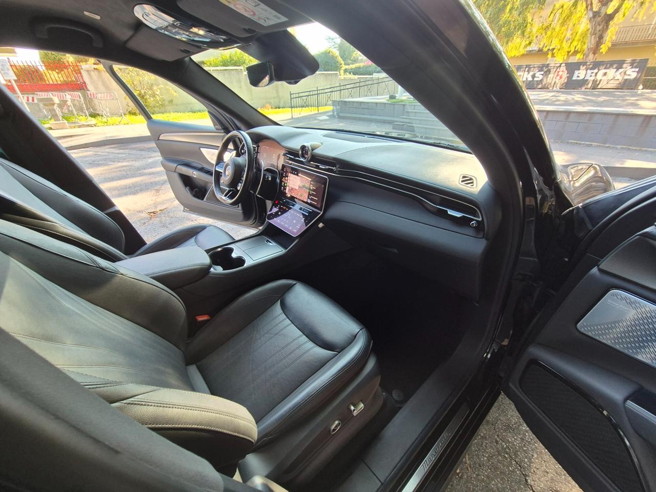 Maserati Grecale MHEV 300 CV AWD GT