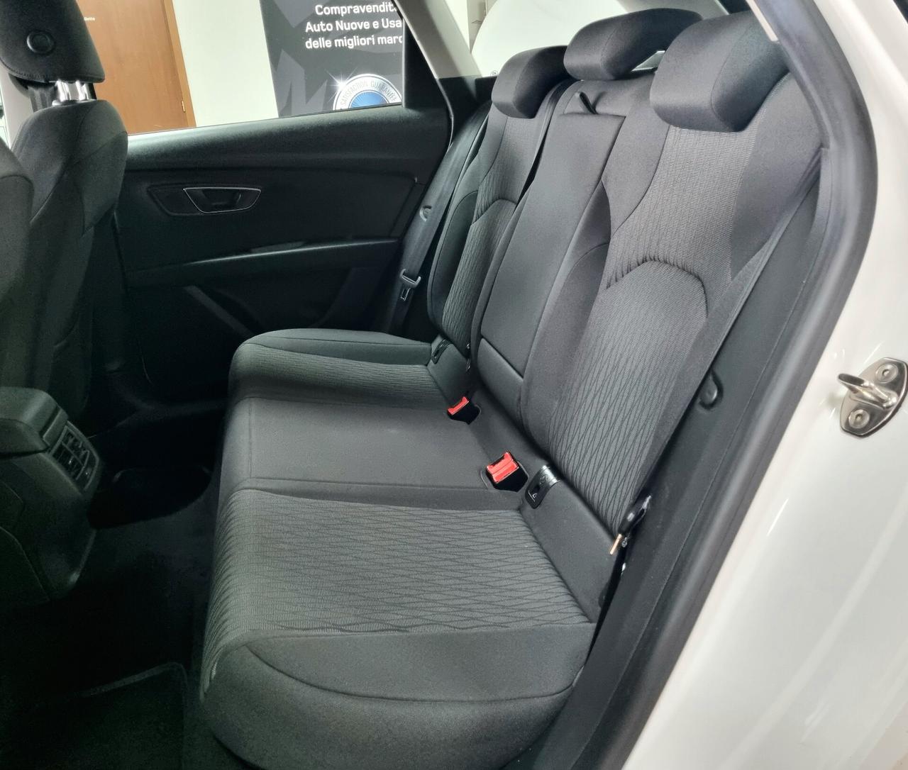 SEAT LEON 1.6 TDI 105 CV BUSINESS NAVI