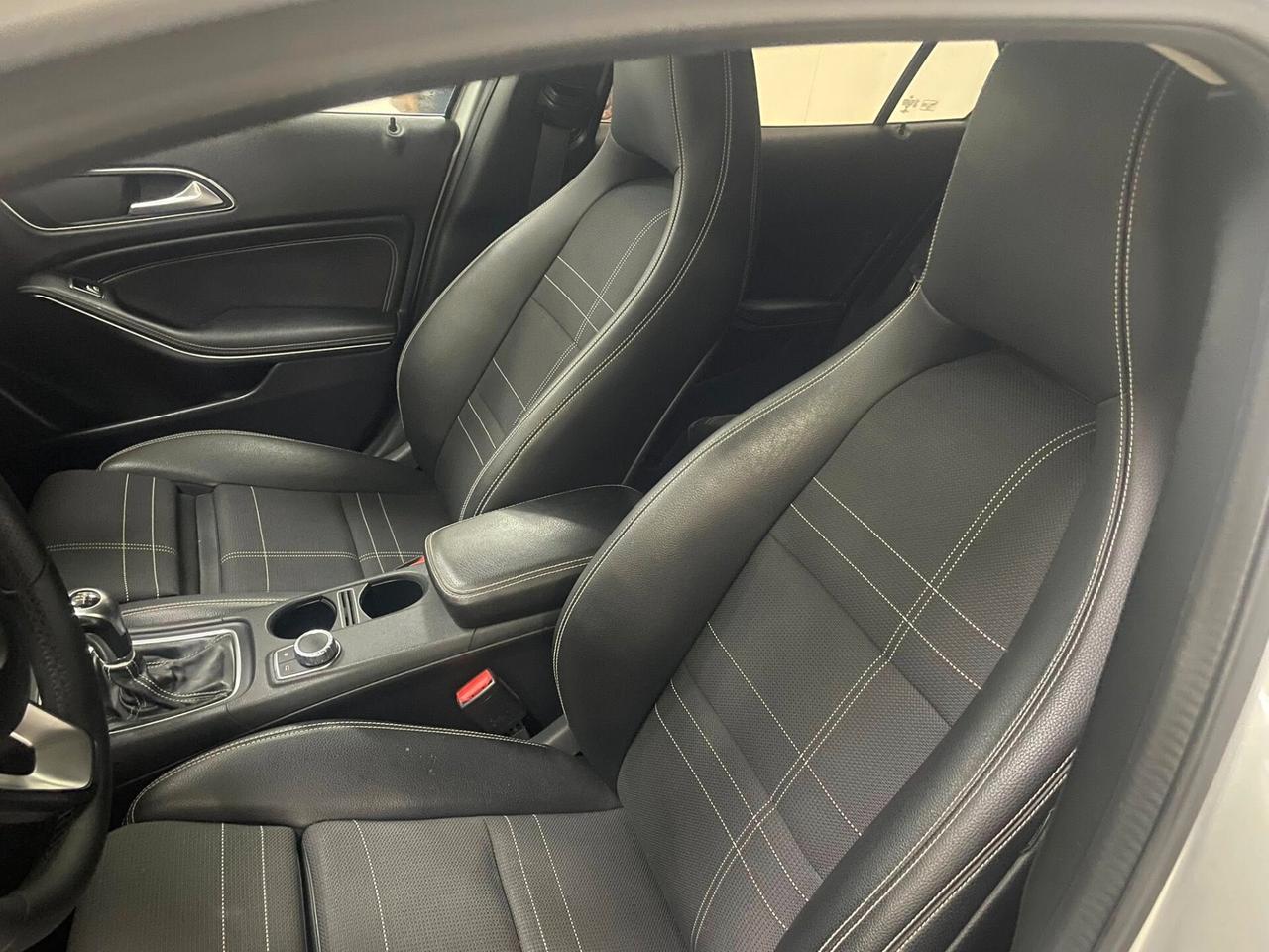 Mercedes-benz GLA 200 d Premium