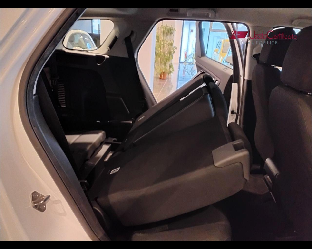 LAND ROVER Discovery Sport 2.0 TD4 150 CV