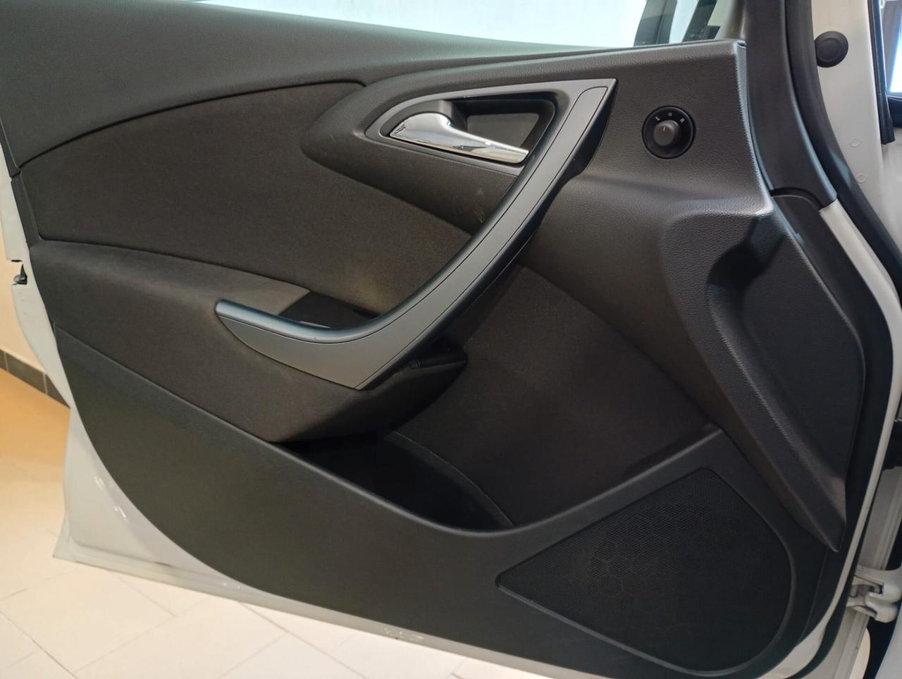 Opel Astra 1.7 CDTI 110CV 5 porte Elective