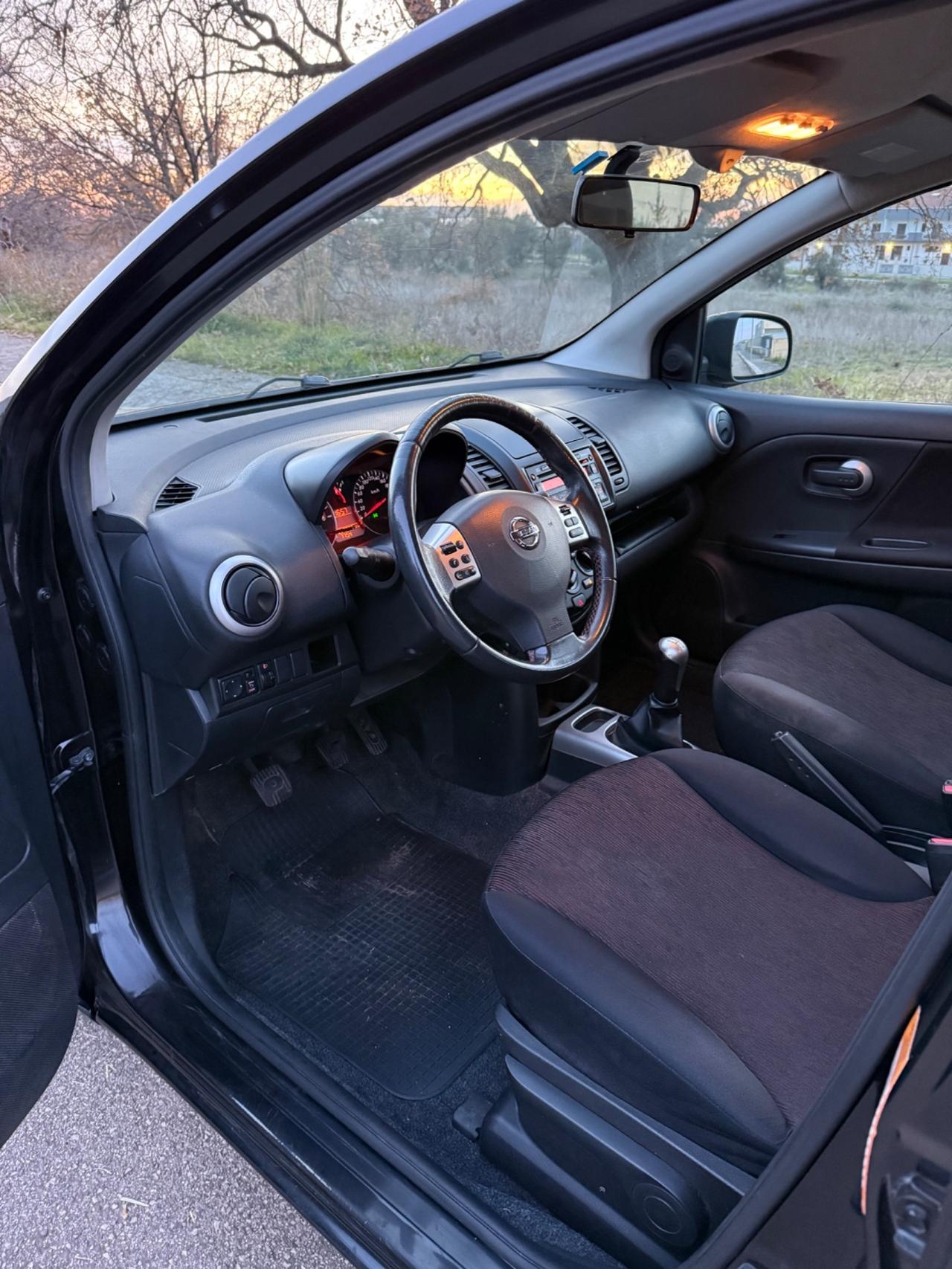 Nissan Note 1.5 dCi 90CV Tekna