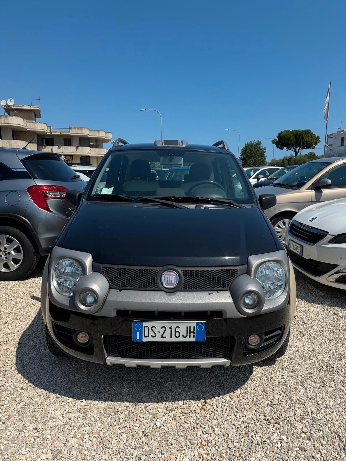 Fiat Panda Bicolore 4X4 1.3 MJT 16V MONSTER