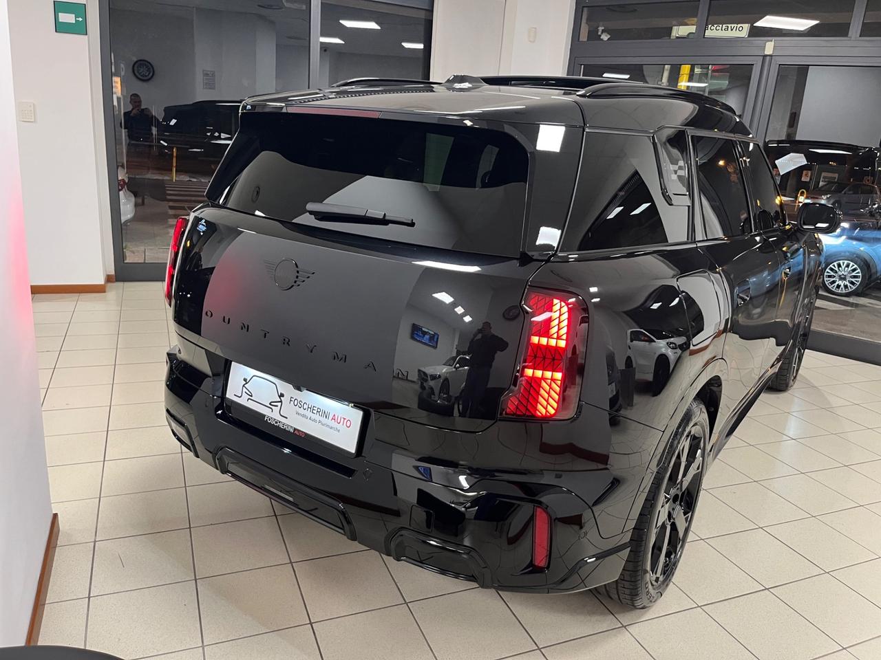 Mini Countryman JCW 2.0 150cv Diesel/elettrica