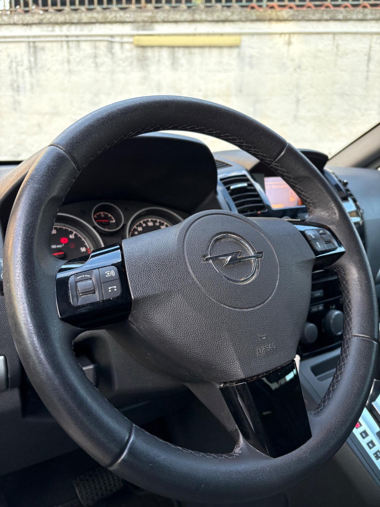 Opel Zafira 1.9 tdi 150cv automatico 7 posti