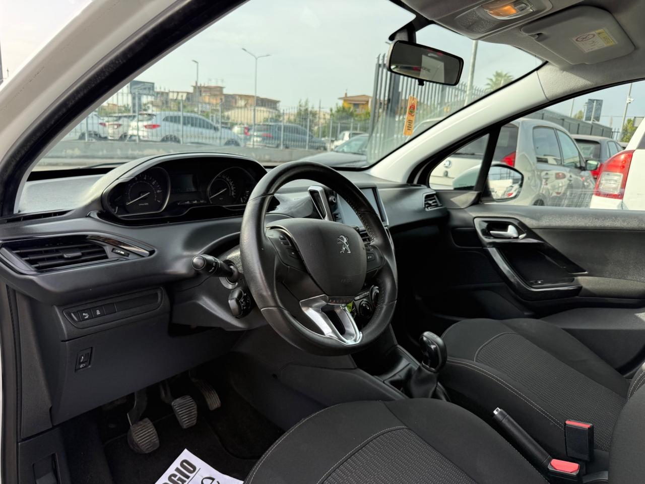 Peugeot 208 1.2 Benzina 82 5 porte Allure