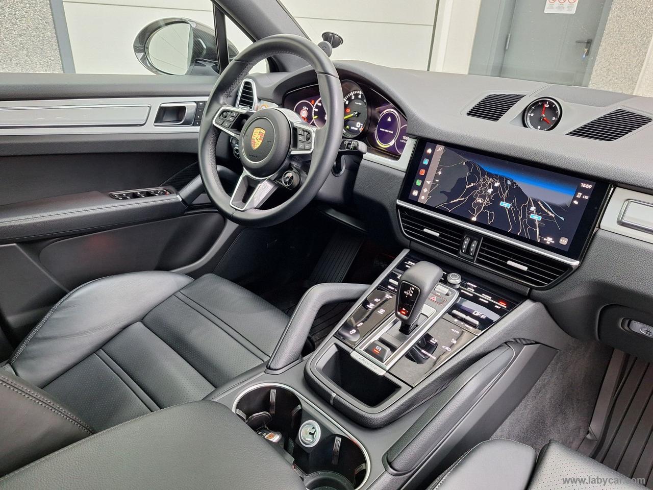 PORSCHE Cayenne Coupé 3.0 V6 E-Hybrid PlatINUM TETTO CARBONIO