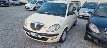 Lancia Ypsilon 1.2 Oro GPL