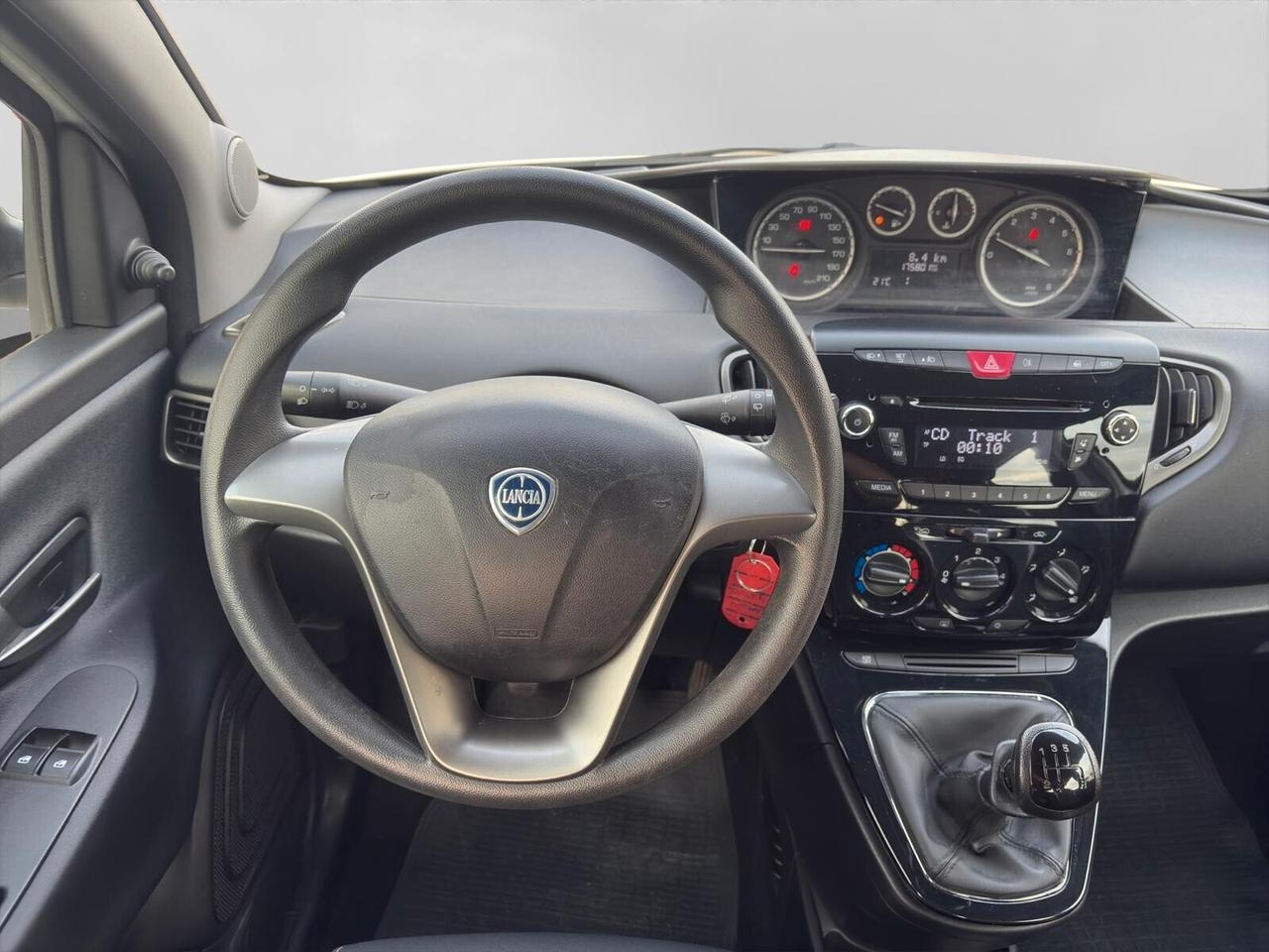 Lancia Ypsilon 1.2 69cv Elefantino Bianco