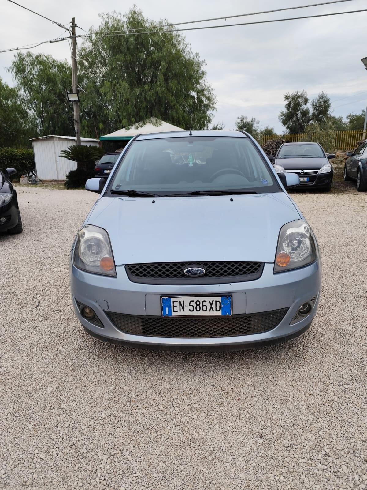Ford Fiesta 1.4 TDCi 5p. Ghia