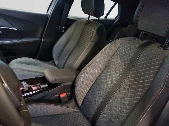 Peugeot 2008 2008 1.2 hybrid Allure 110cv e-dcs6