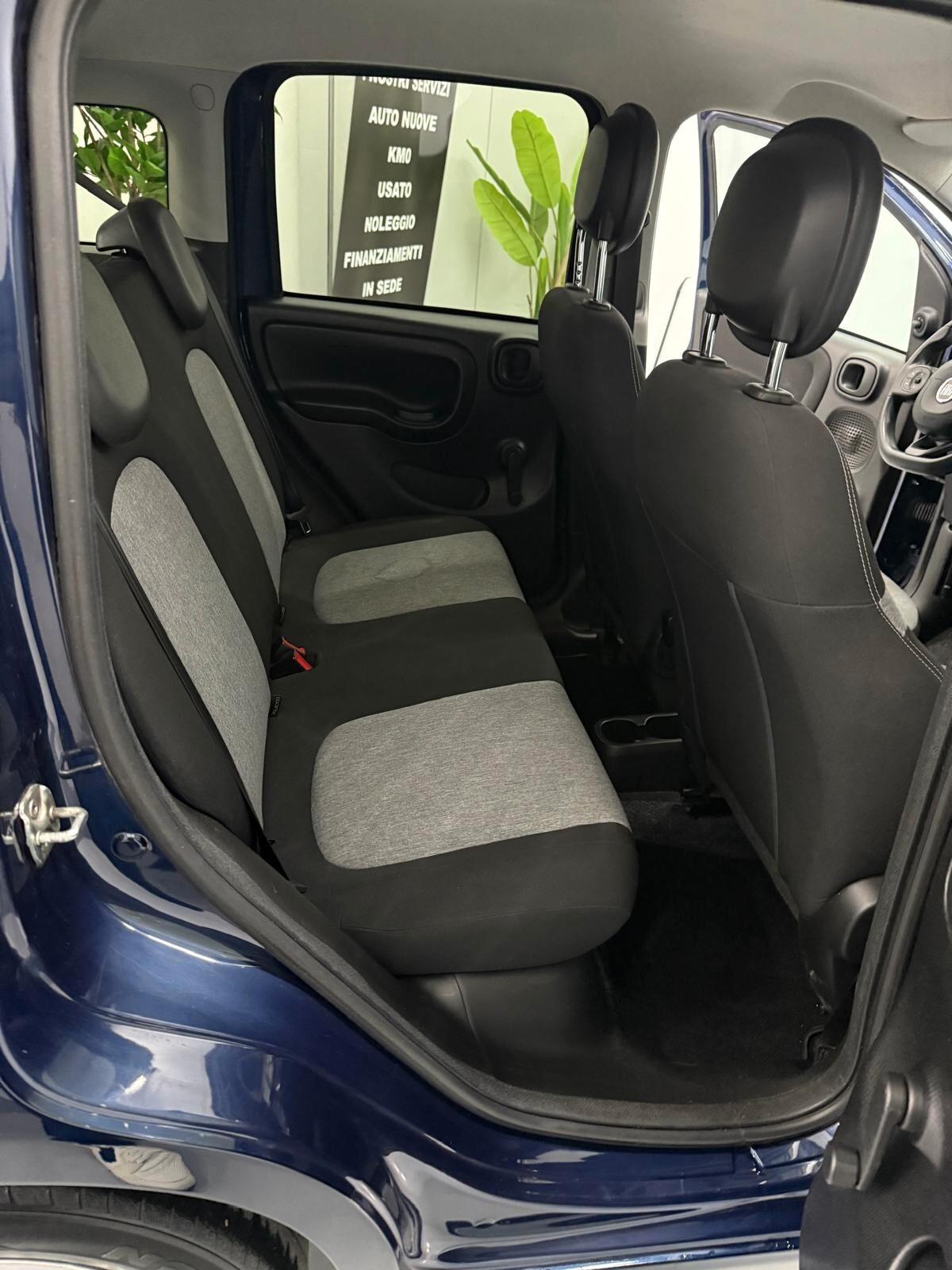 Fiat Panda 1.2 69CV Lounge GPL - Sensori, Cerchi, full